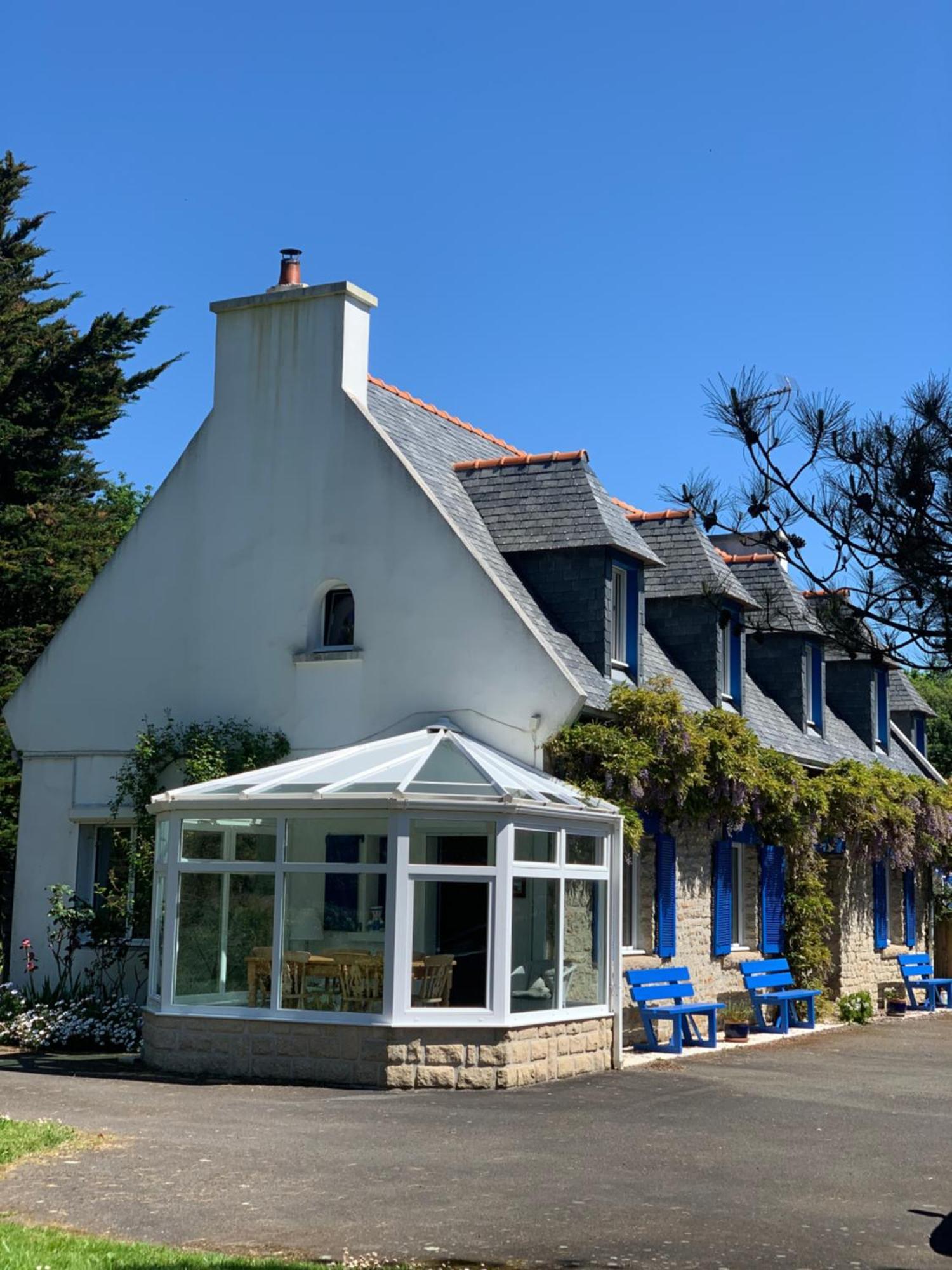 Bed and Breakfast La Gentilhommiere Tréffiagat Esterno foto